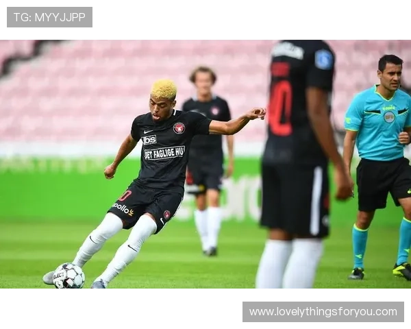 亚特兰大反击效率持续提升,进攻转换表现稳健 亚特兰大反击效率持续提升,进攻转换表现稳健