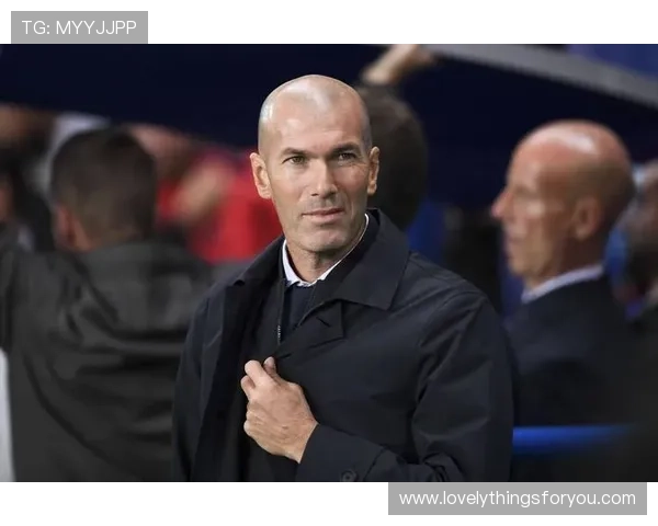 贝林厄姆与齐达内中场统治力风格对比解析